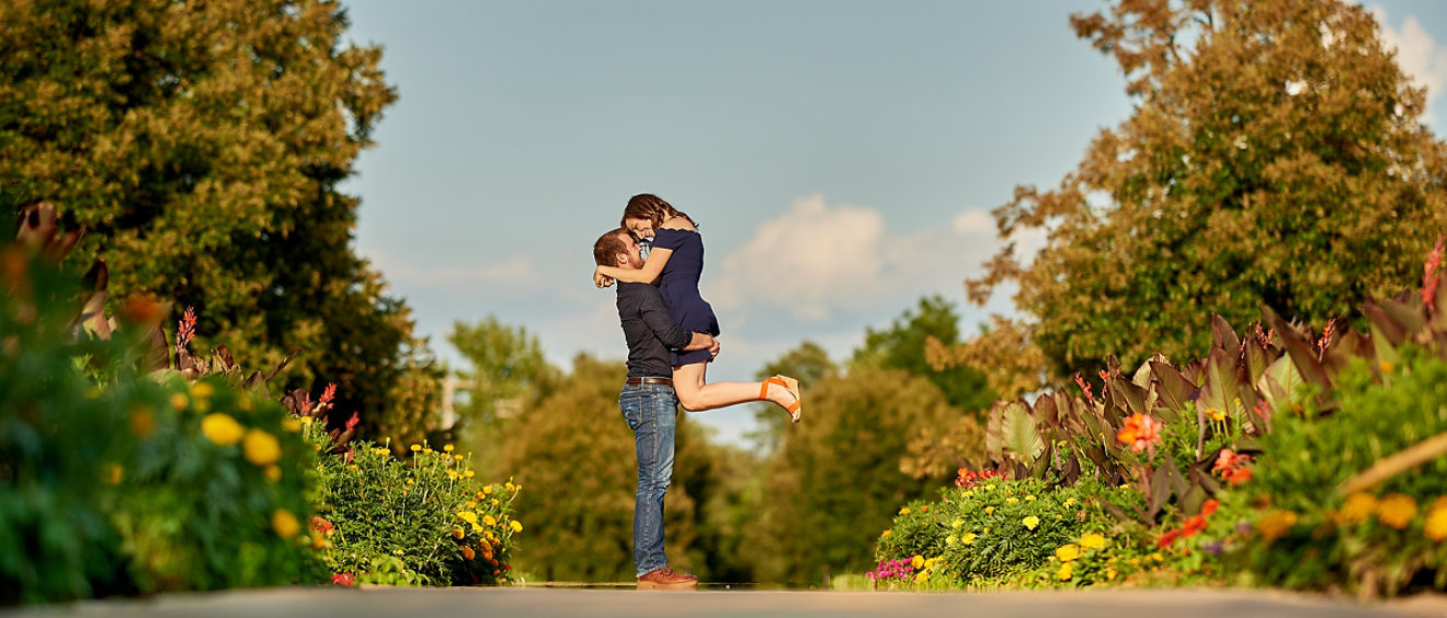 University of Illinois Japan House Arboretum wedding engagement photos